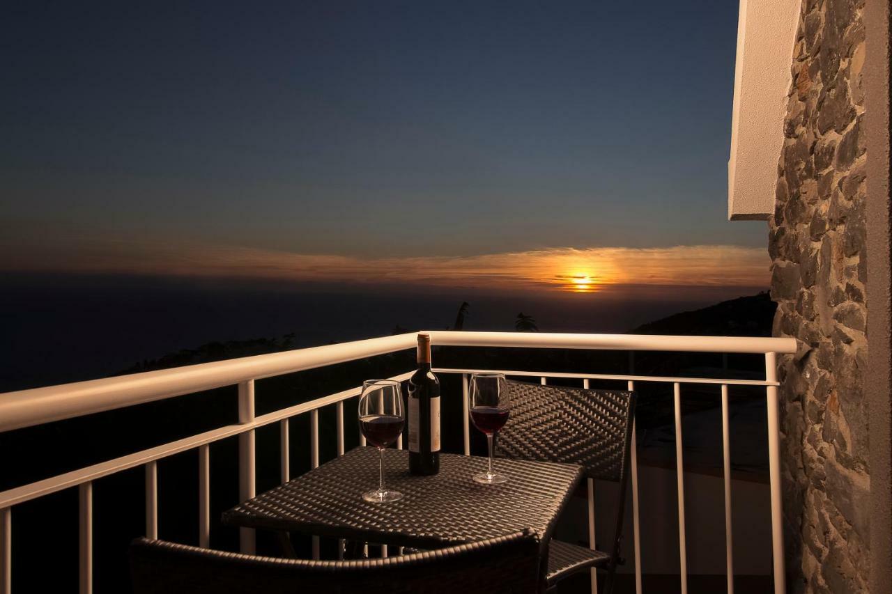 Casa Tiana Madeira Villa ปอนตา ดู โซล ภายนอก รูปภาพ